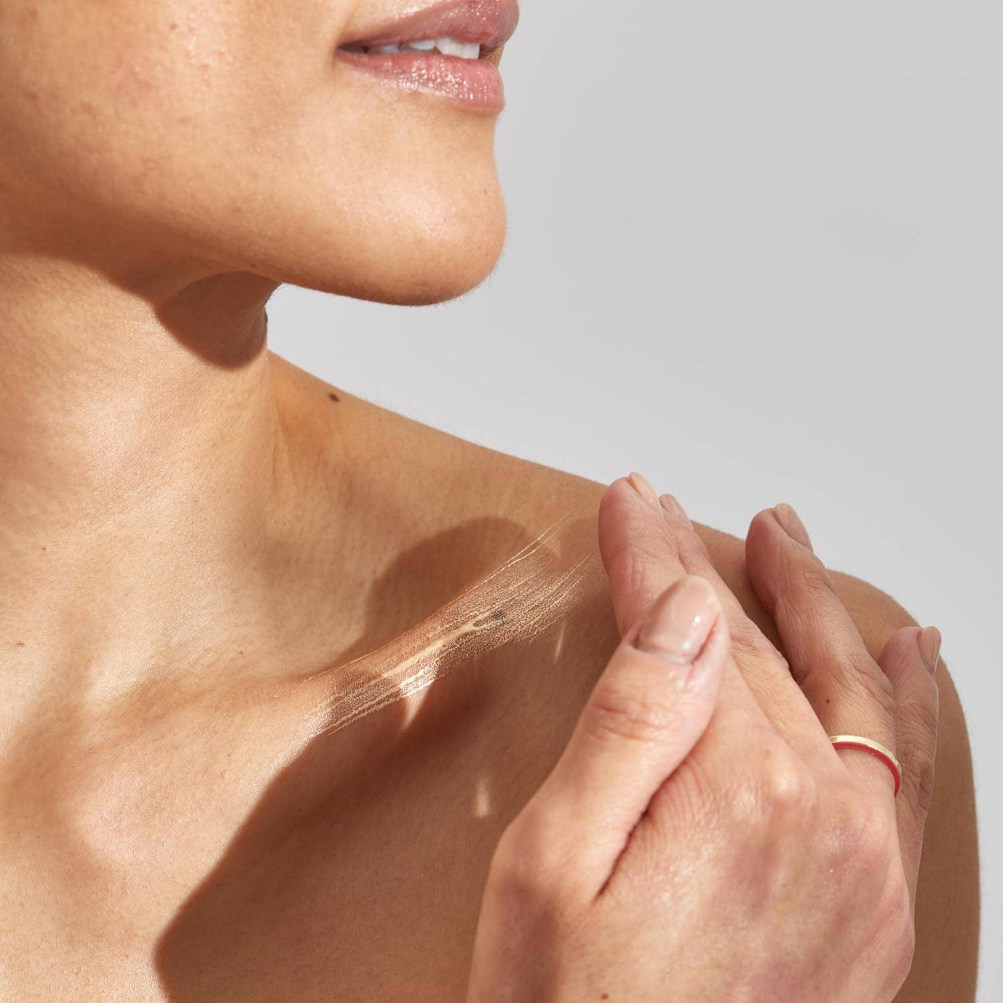 The Impossible Glow™ Glow Drops